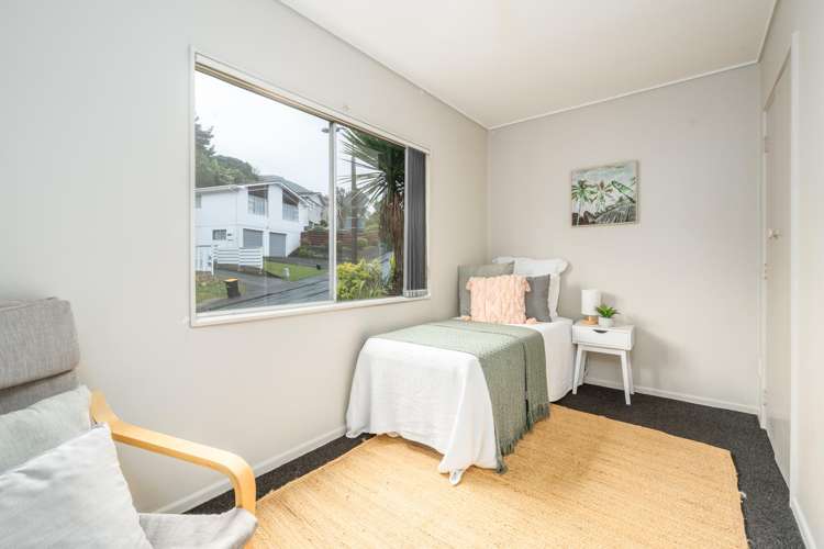 32 Thurleigh Grove Karori_8