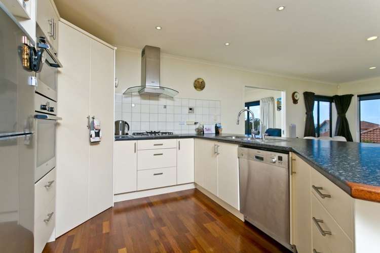 7 Mariner Drive Gulf Harbour_9