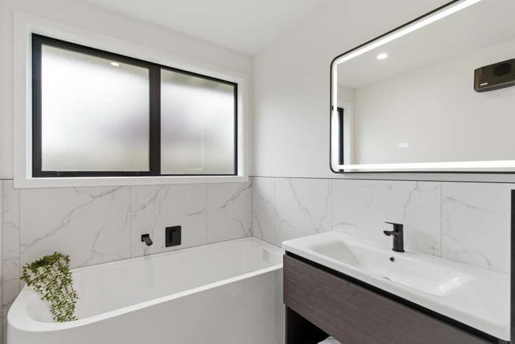 99 Hoffman Court Waikiwi_15