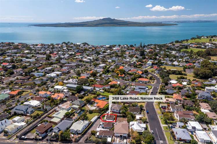 3/68 Lake Road Narrow Neck_15