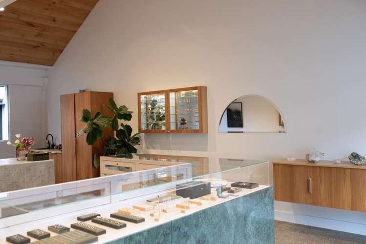 KNT06B | 2-8 Osborne Street Newmarket_2