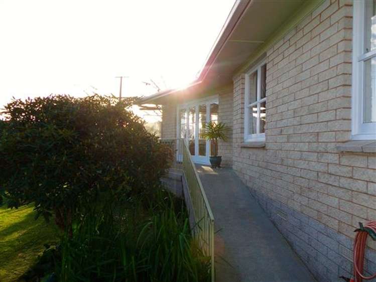 101 Ash Street Thames_19