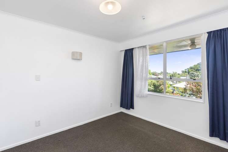 8 Mamaku Street Paraparaumu_16