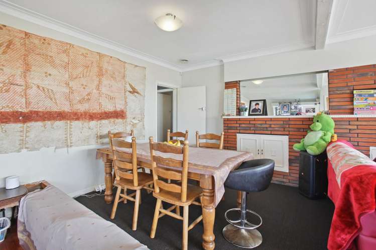 85 Glengarry Road Glen Eden_11