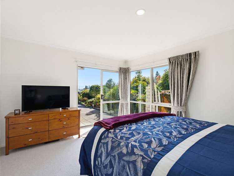 16A Basley Road Owhata_13
