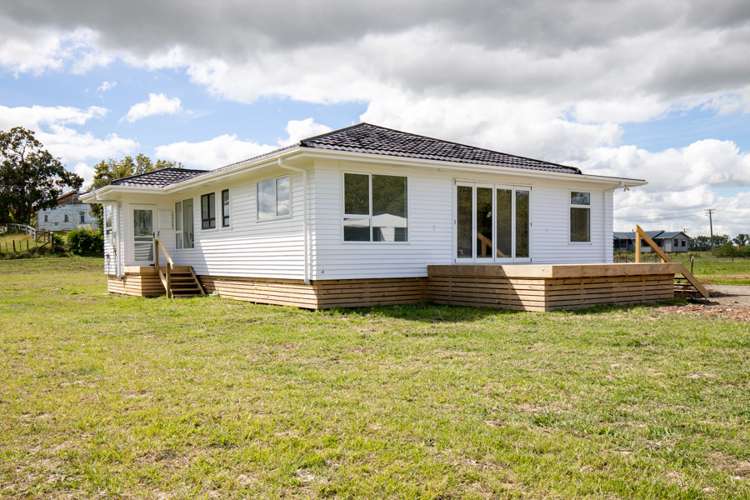 24 Wharf Road Kerepehi_23