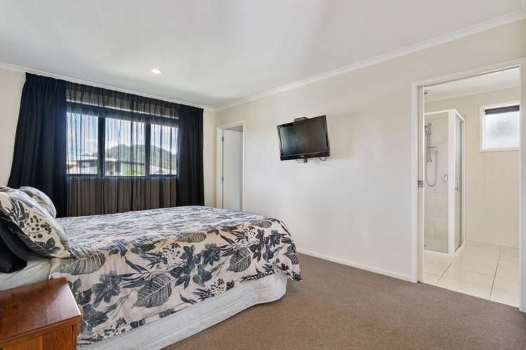 100 Estuary View Whangamata_12