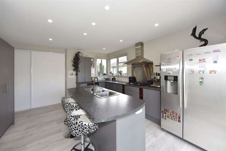 4 Bellbrook Crescent Shirley_9