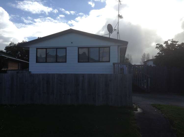 9 Lowburn Place Clover Park_12