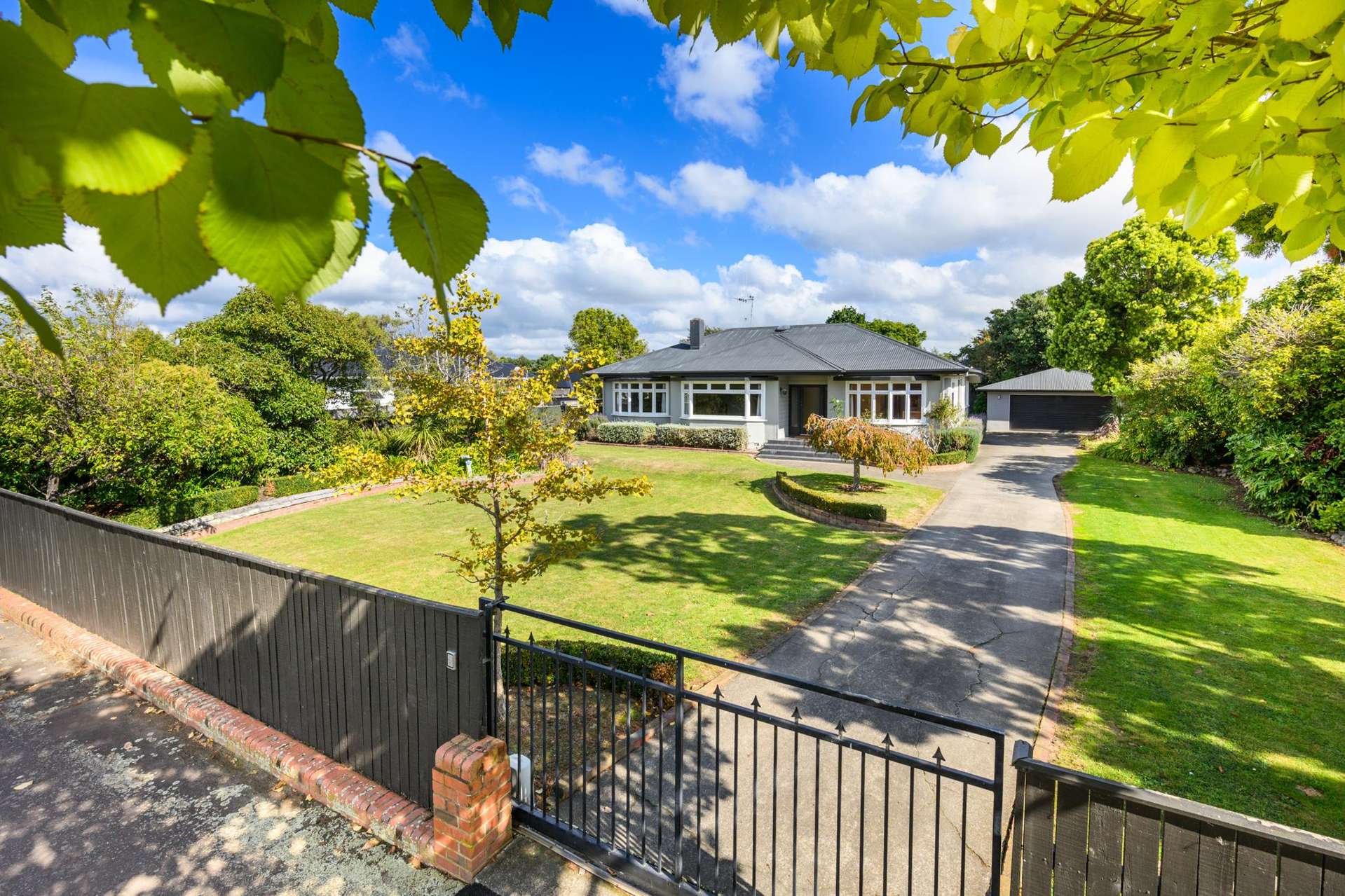 25 Karina Terrace Roslyn_0