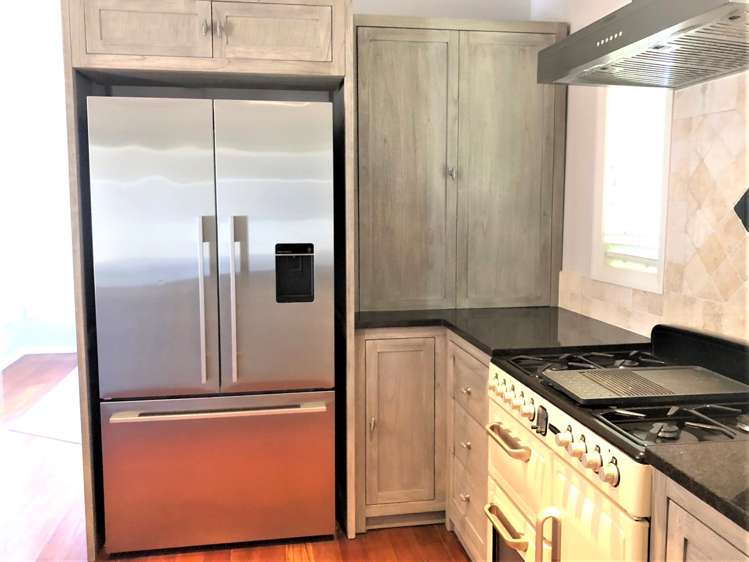 54 Tawhiri Road One Tree Hill_12