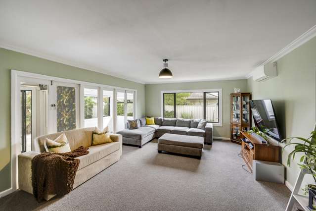 13 Howard Road Taradale_1