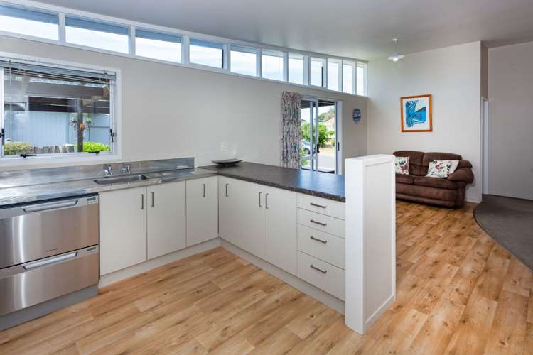 111 Papanui Road Whangamata_10