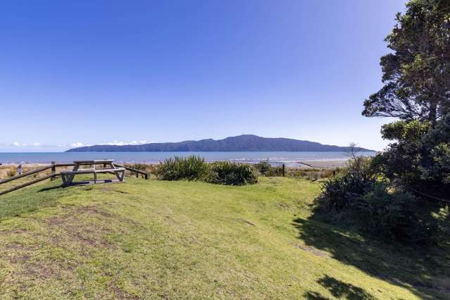 9 Marine Parade Paraparaumu Beach_1