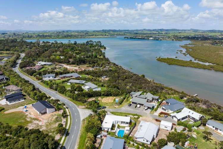 2 Taimoana Close Mangawhai Heads_24