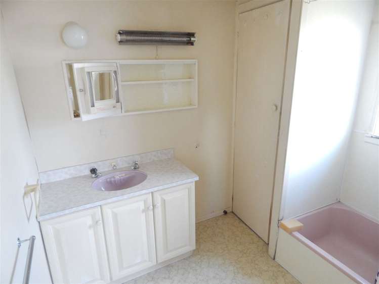 34 Thompson Street Tokoroa_15