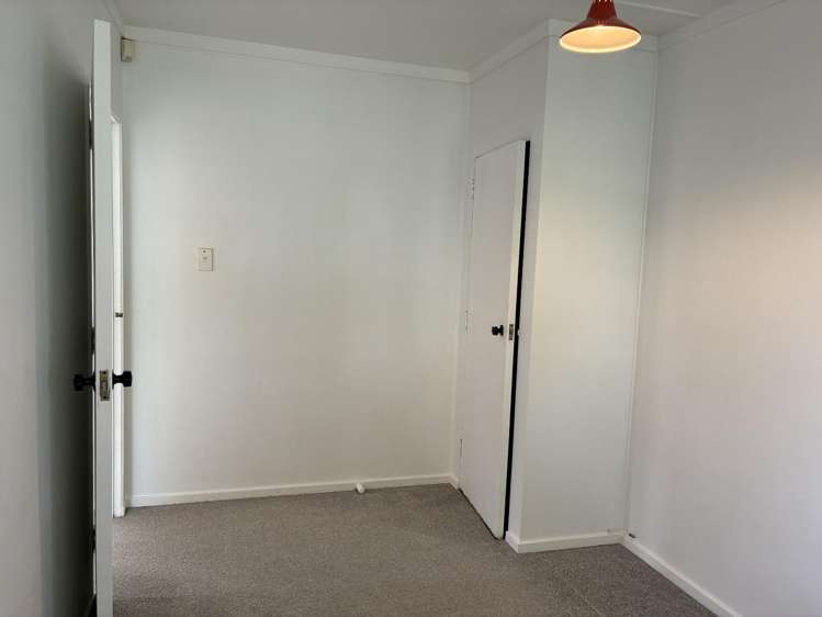 56 Oranga Avenue 10051_11
