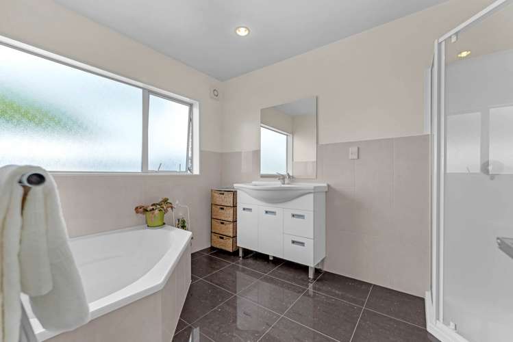 74A Priestley Drive Bucklands Beach_9