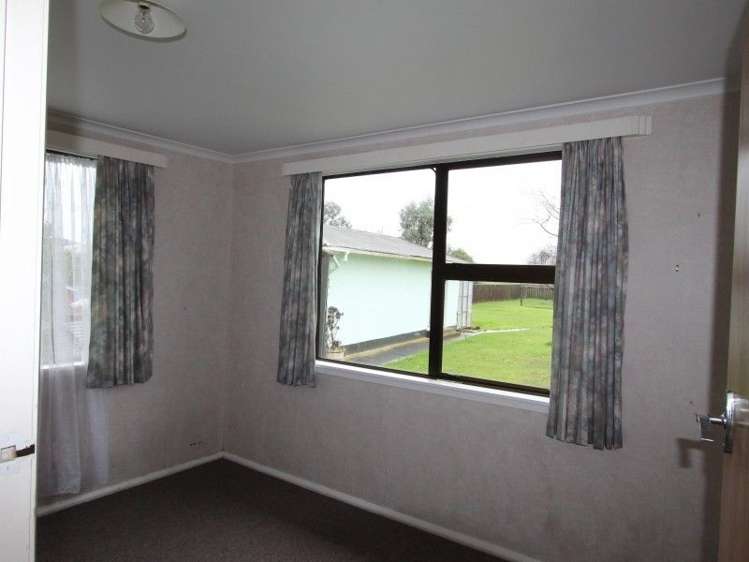 27 Paterson Street Pahiatua_4