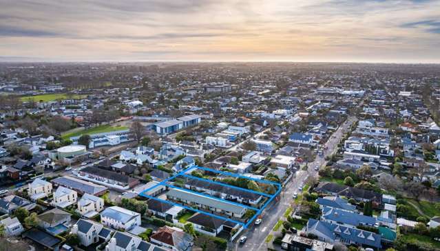 25,29,31 Office Road Merivale_3