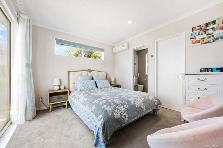 4 Tararua Street Massey_9