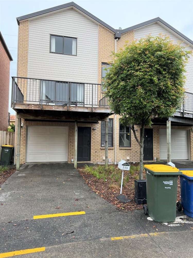 228/172 McLeod Road_0