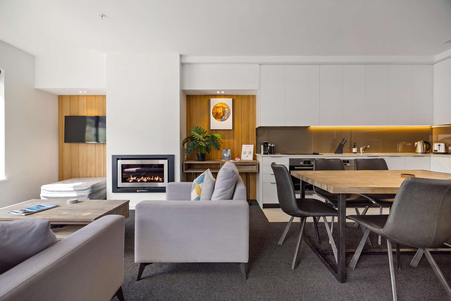 Unit 19/154 Residence Du Parc Arthur's Point Road Arthur's Point_0