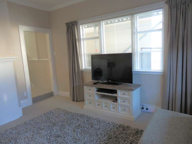 30 Sussex Street Mount Cook_8