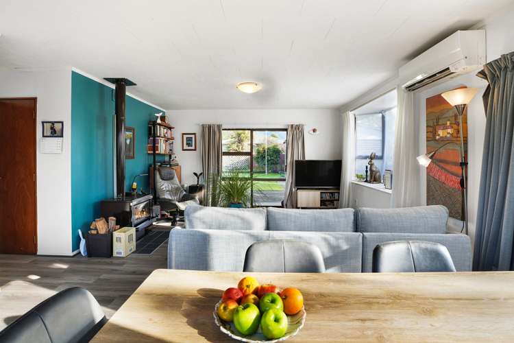 1 Feary Crescent Takaka_5