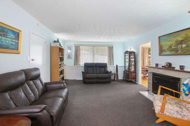 37 Derwent Crescent 11422_4
