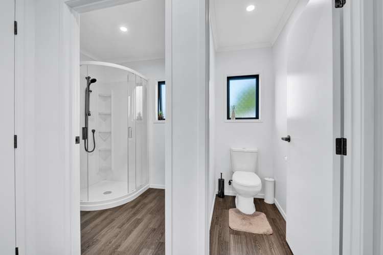 111 & 111a Puriri Street Hawera_28