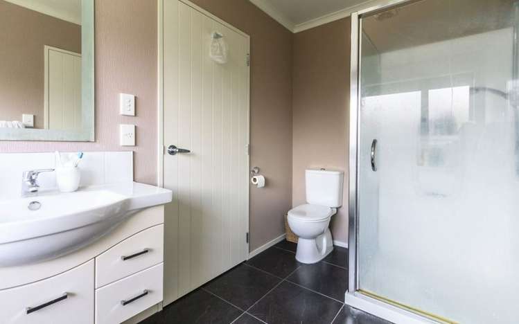 9 Angelina Way Kelvin Grove_8