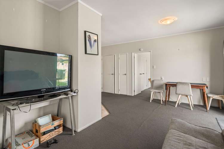 26 Lamia Grove Papamoa_5