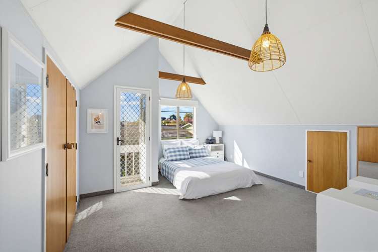 2/37 Middle Road Havelock North_20