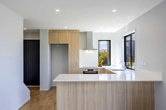 2A Nerita Place Long Bay_2