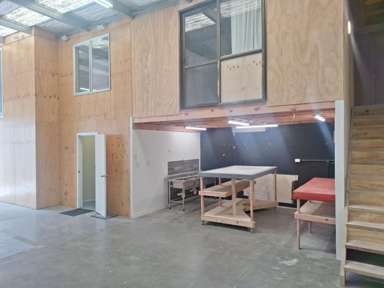 13/9 Westech Place_4