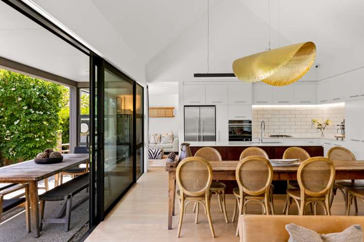 54 Falconer Rise Jacks Point_14