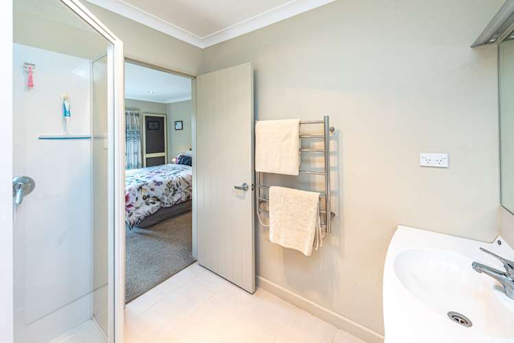 22 Sherwood Place Springvale_19