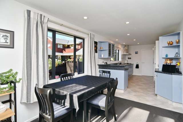 63 Trafford Street Harewood_4