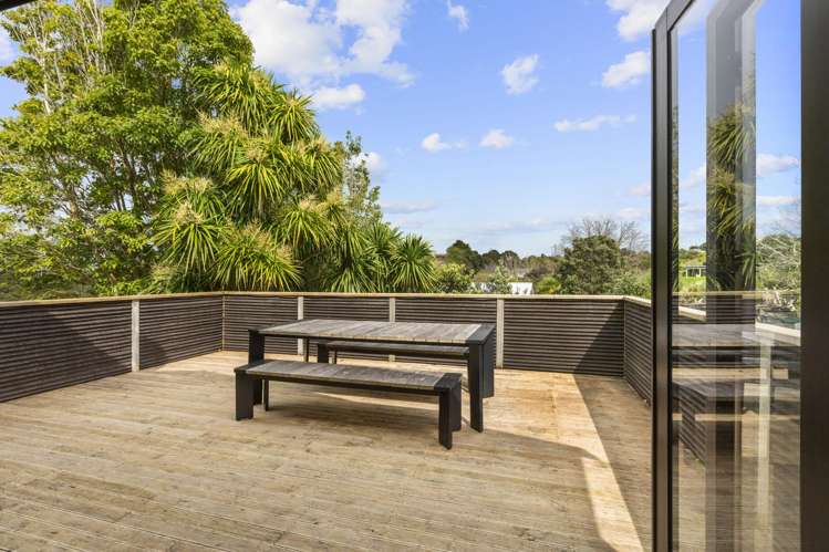 11 East Street Raglan_6