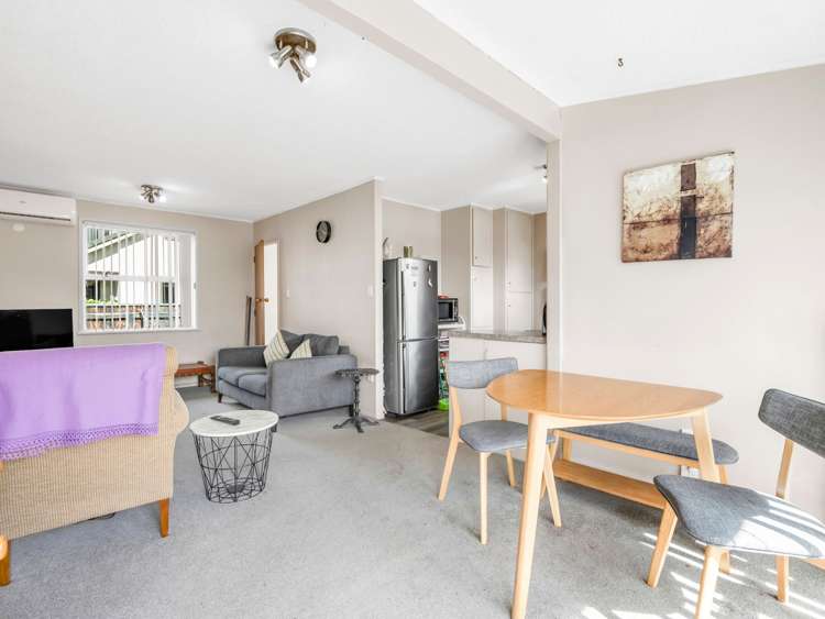 5C Grey Street Glenholme_1