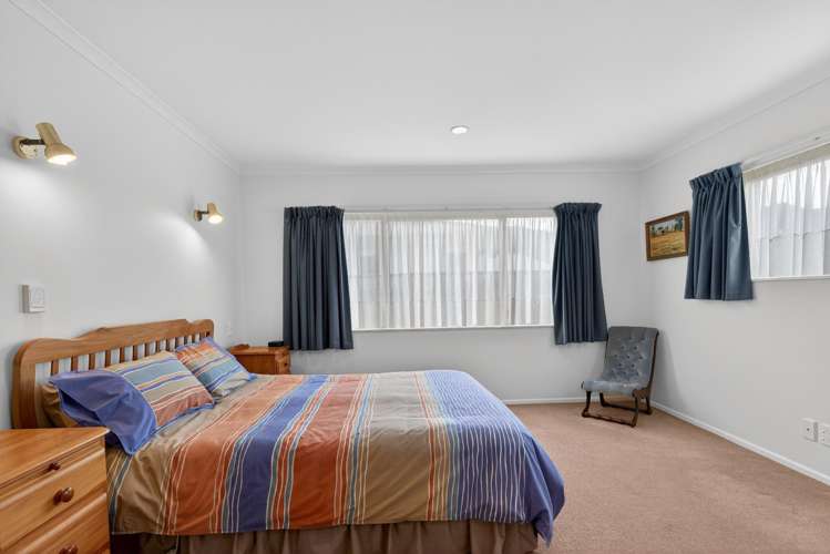 14 Kawatiri Grove Wainuiomata_9