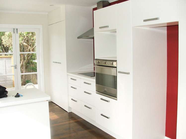 18 Ayrton Street Te Atatu South_7