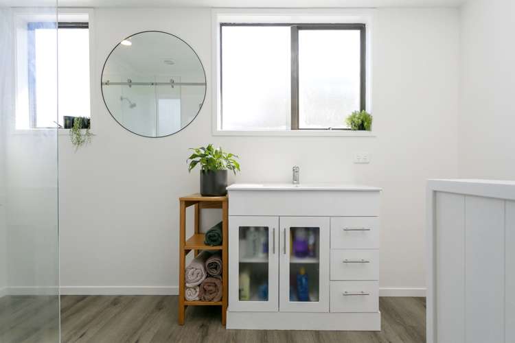 23 Motutahae Street Taupo_9