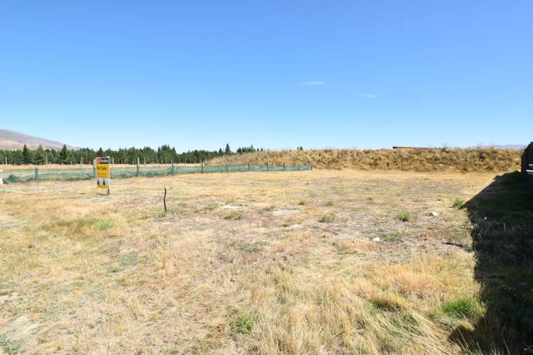 32 Lakeland Avenue Twizel_4