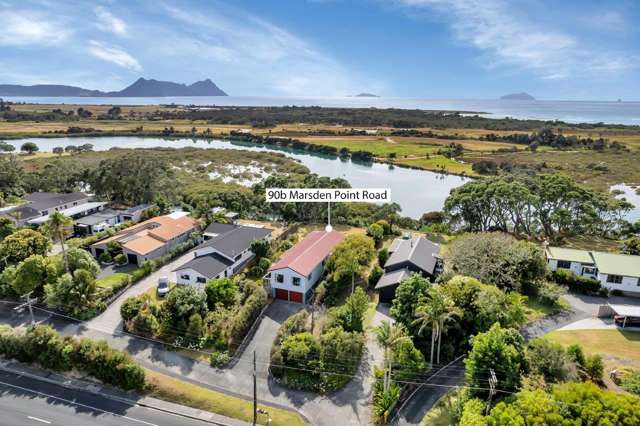 ASTONISHING VIEWS WITH INCOME POTENTIAL
