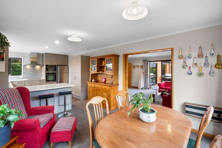 14 Brockhall Lane Avonhead_5