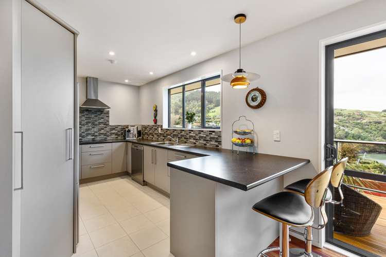 27 Mariners Cove Cass Bay_5