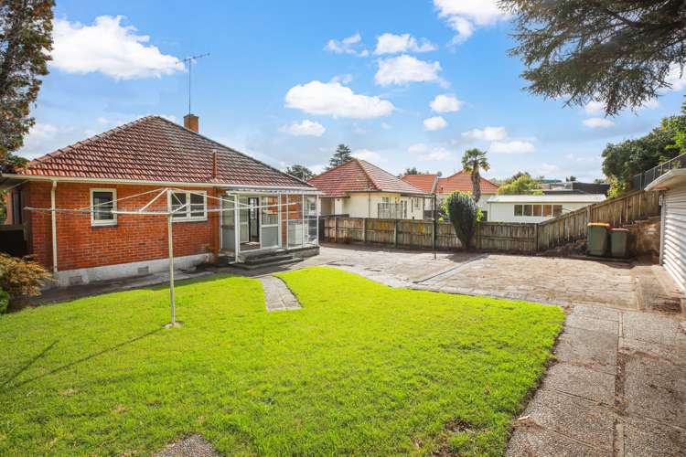 10 Galway Avenue Hamilton East_14