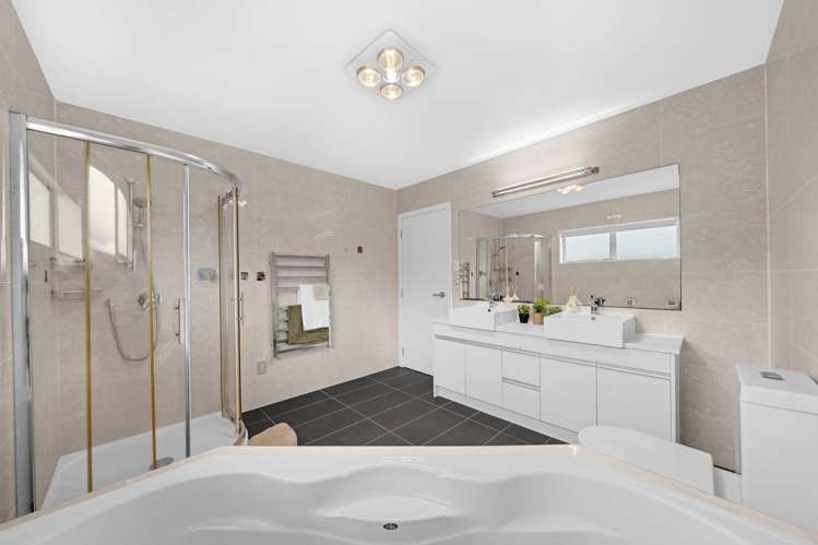 30 Castlederg Drive Flat Bush_24